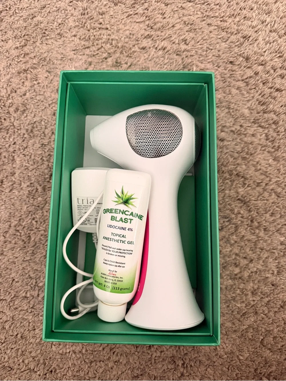 Tria White & Pink Hair Removal Device with Green Topical Gel